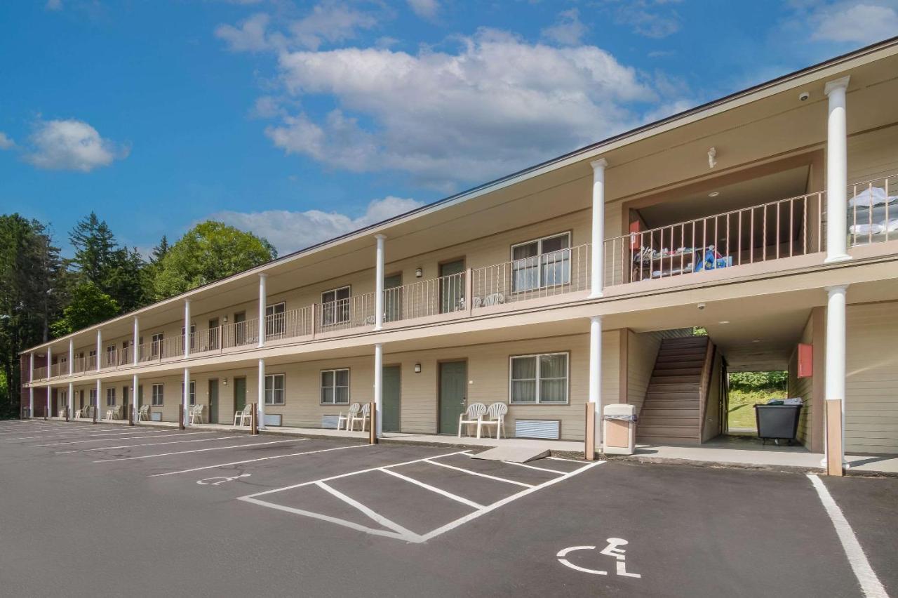 Quality Inn Great Barrington Exterior foto